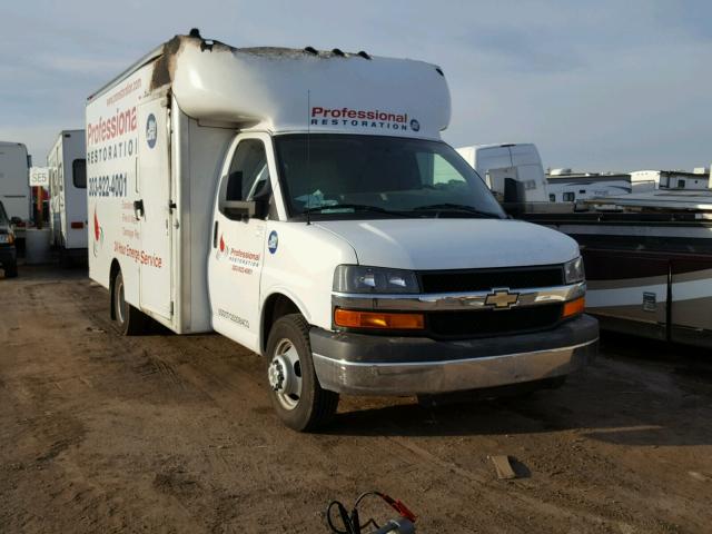 1GB3G3BG4E1117073 - 2014 CHEVROLET EXPRESS G3 WHITE photo 1