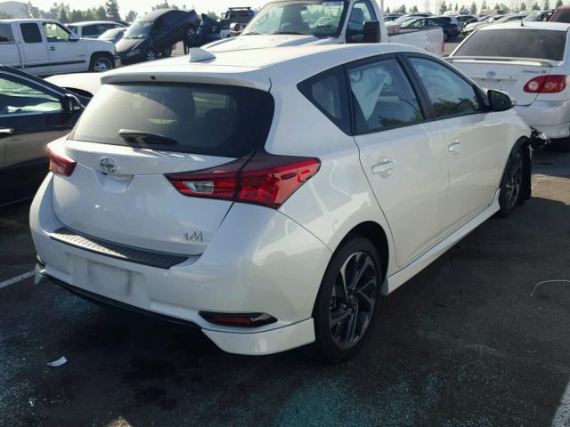 JTNKARJE0GJ521627 - 2016 TOYOTA SCION IM WHITE photo 4