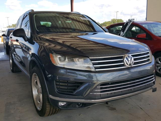 WVGEP9BP8FD001877 - 2015 VOLKSWAGEN TOUAREG V6 BLUE photo 1