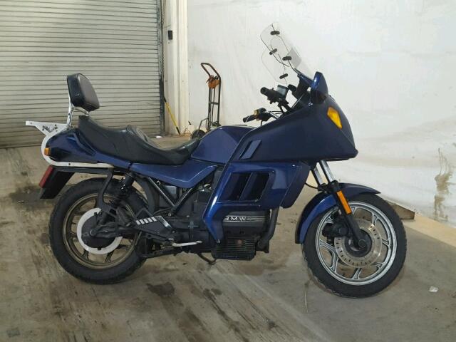 WB1057306L6199267 - 1990 BMW K75 RT BLUE photo 9