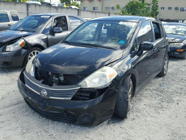 3N1BC13E07L410861 - 2007 NISSAN VERSA S BLACK photo 2