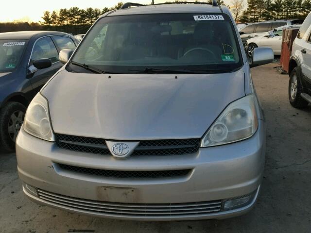 5TDZA22C55S311113 - 2005 TOYOTA SIENNA XLE SILVER photo 9