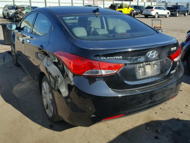 5NPDH4AE0DH385340 - 2013 HYUNDAI ELANTRA GL BLACK photo 3