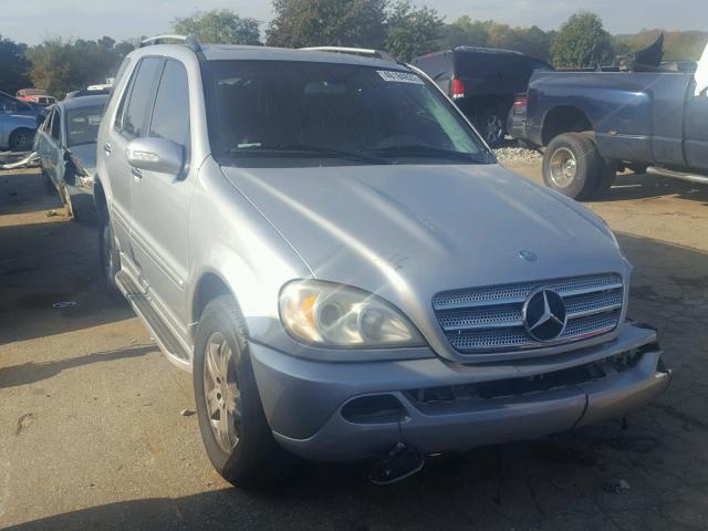 4JGAB57E05A523772 - 2005 MERCEDES-BENZ ML GRAY photo 1