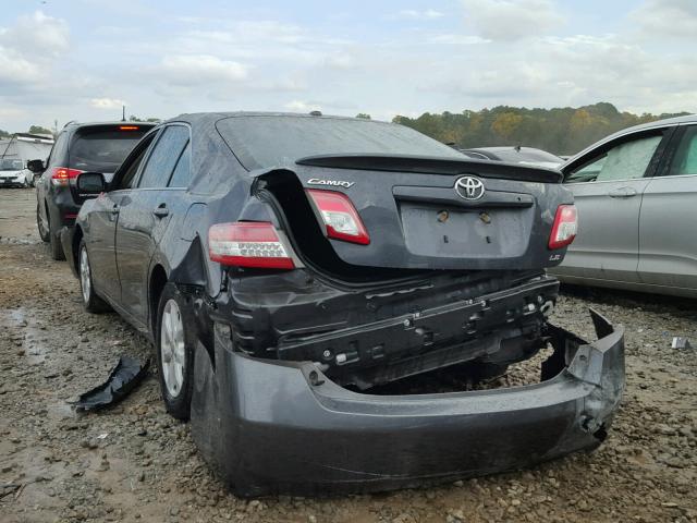 4T1BF3EK7AU114893 - 2010 TOYOTA CAMRY BASE GRAY photo 3