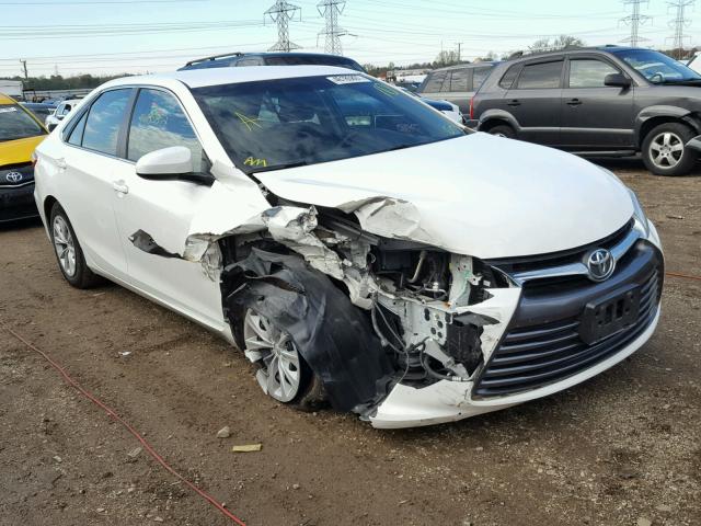 4T4BF1FK8GR522711 - 2016 TOYOTA CAMRY LE WHITE photo 1
