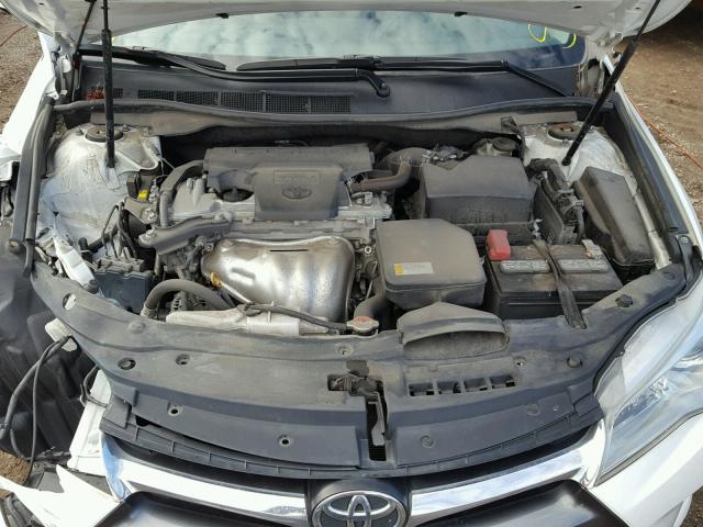 4T4BF1FK8GR522711 - 2016 TOYOTA CAMRY LE WHITE photo 7