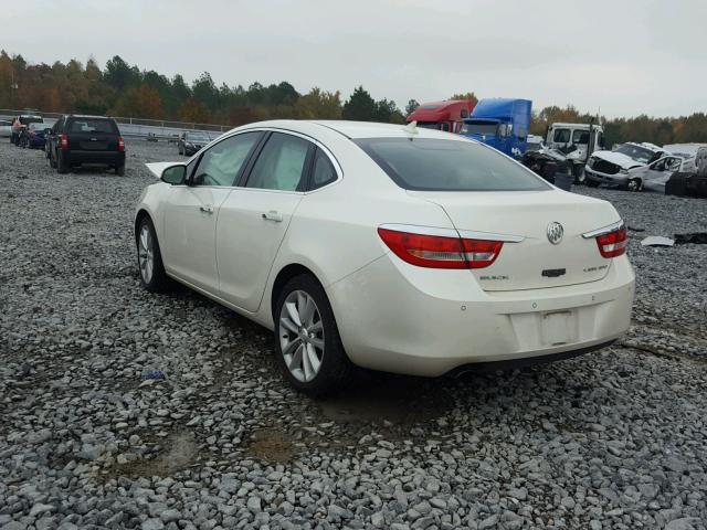 1G4PR5SK2C4227392 - 2012 BUICK VERANO WHITE photo 3