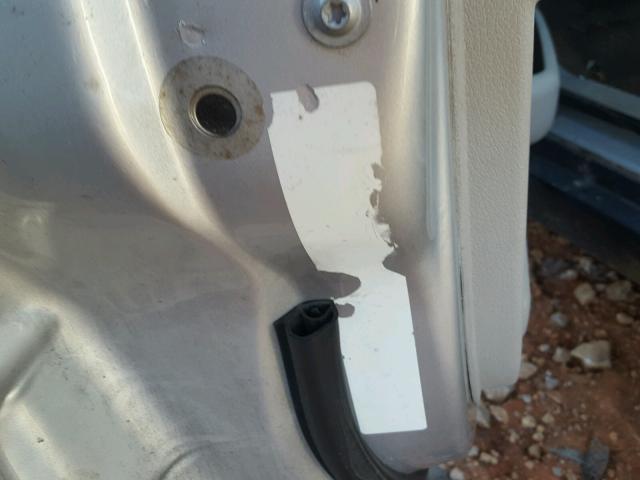 1J8HG68258C200415 - 2008 JEEP COMMANDER 银色 照片 10