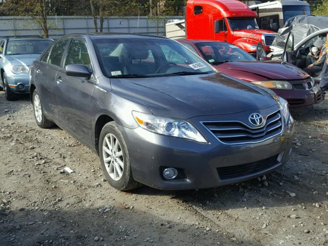 JTNBK3EK3A3046092 - 2010 TOYOTA CAMRY SE GRAY photo 1