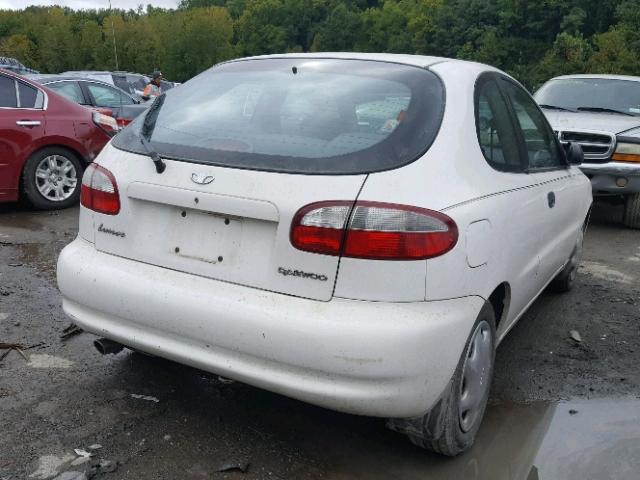 KLATA2269YB522964 - 2000 DAEWOO LANOS S 白色 照片 4