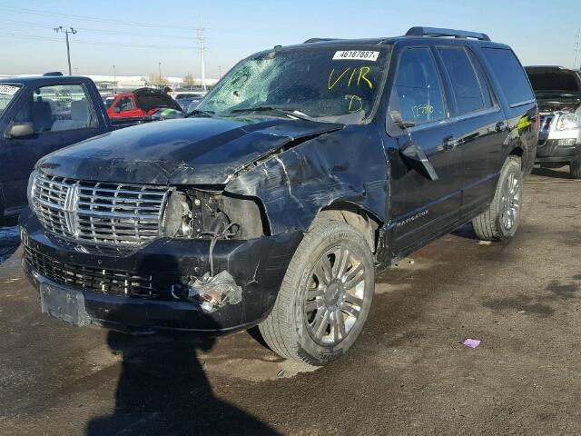 5LMJJ2J57AEJ05929 - 2010 LINCOLN NAVIGATOR BLACK photo 2