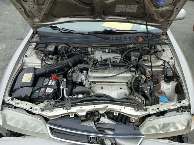 1HGCD5608VA214212 - 1997 HONDA ACCORD SE TAN photo 7