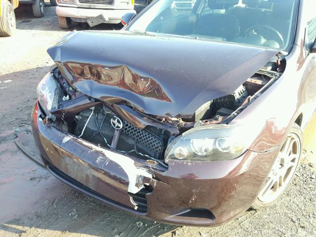 JTKDE3B7XA0318863 - 2010 TOYOTA SCION TC 勃艮第红 照片 9