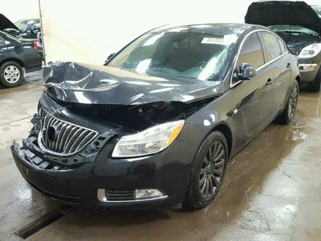 W04GN5EC9B1140796 - 2011 BUICK REGAL CXL BLACK photo 2