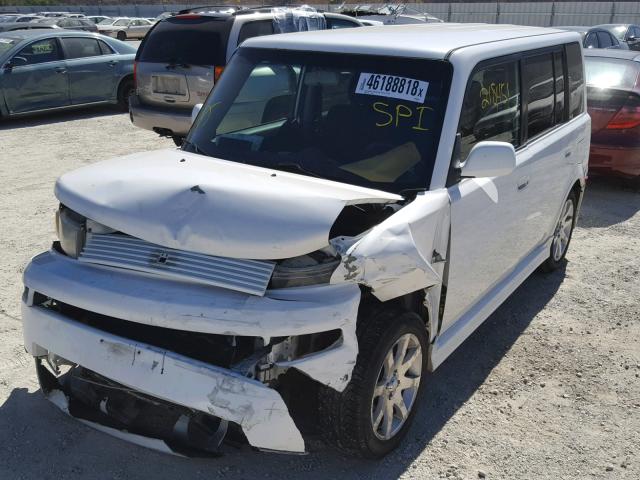 JTLKT324054025924 - 2005 TOYOTA SCION XB თეთრი ფოტო 2