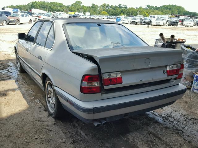 WBAHD2317LBF67127 - 1990 BMW 535 I AUTO SILVER photo 3