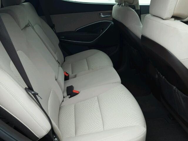 5XYZUDLBXHG387565 - 2017 HYUNDAI SANTA FE S 黑色 照片 6