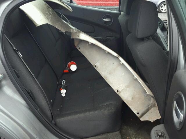 2G2WP552981103340 - 2008 PONTIAC GRAND PRIX GRAY photo 6