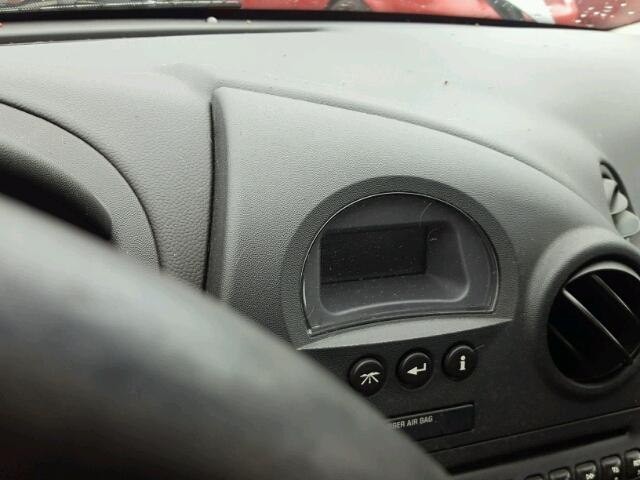 2G2WP552981103340 - 2008 PONTIAC GRAND PRIX GRAY photo 8