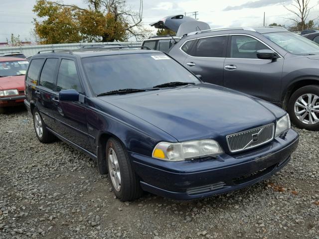 YV1LW5647W2362370 - 1998 VOLVO V70 GLT/AW BLUE photo 1