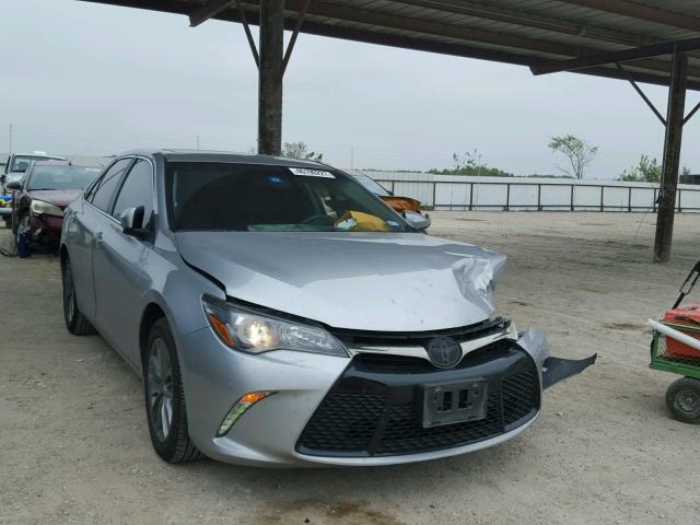 4T1BF1FK7HU282983 - 2017 TOYOTA CAMRY LE SILVER photo 1