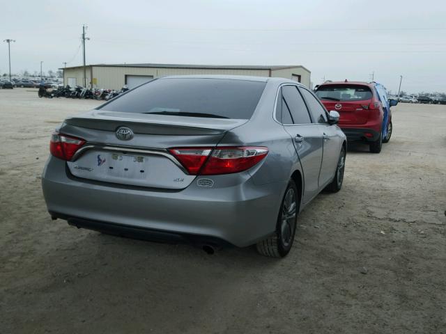 4T1BF1FK7HU282983 - 2017 TOYOTA CAMRY LE SILVER photo 4