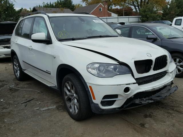 5UXZV4C56CL754514 - 2012 BMW X5 XDRIVE3 WHITE photo 1