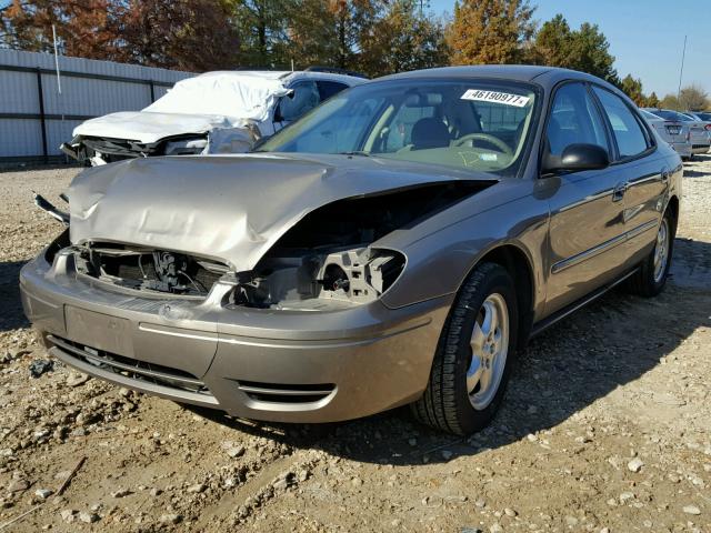 1FAFP53U46A166421 - 2006 FORD TAURUS SE BROWN photo 2