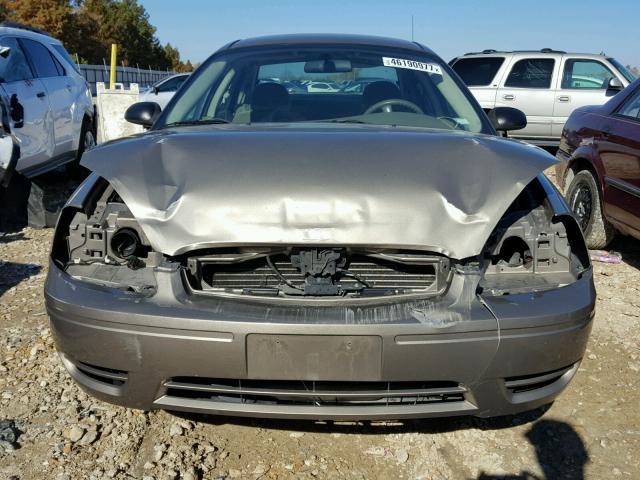 1FAFP53U46A166421 - 2006 FORD TAURUS SE BROWN photo 9