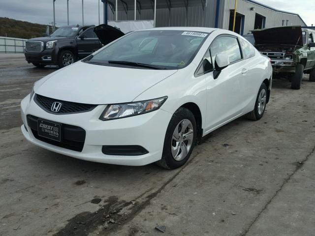 2HGFG3B59DH509135 - 2013 HONDA CIVIC LX WHITE photo 2