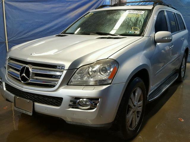 4JGBF71E77A248708 - 2007 MERCEDES-BENZ GL 450 4MA SILVER photo 2