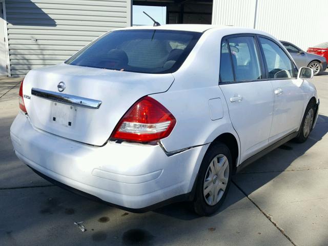 3N1BC1AP4AL382350 - 2010 NISSAN VERSA S WHITE photo 4