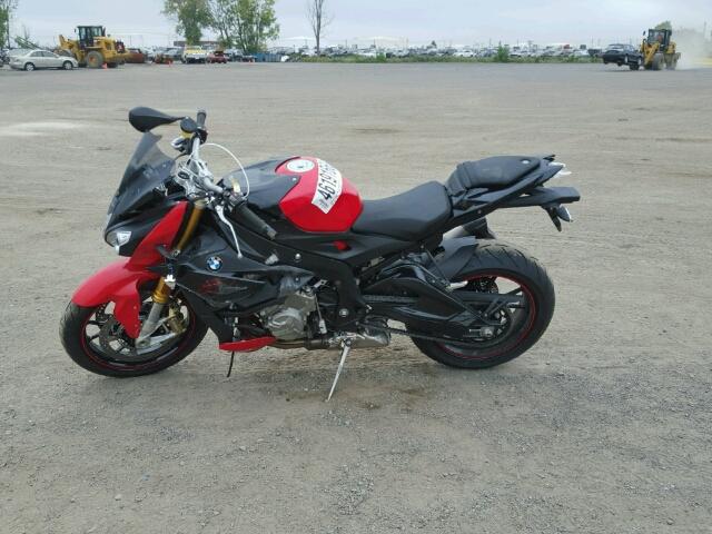 WB10D5205J6A01903 - 2018 BMW S 1000 R RED photo 9