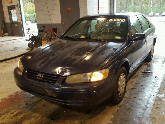 4T1BG22KXVU779479 - 1997 TOYOTA CAMRY BLUE photo 2