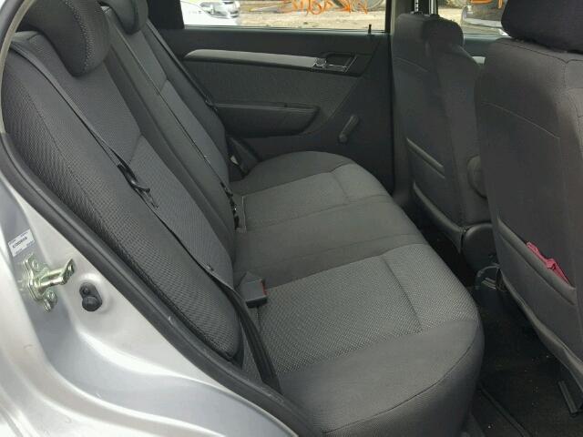 KL1TD5DE2AB124188 - 2010 CHEVROLET AVEO LS SILVER photo 6