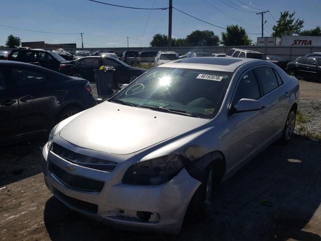 1G1ZC5EB9A4140069 - 2010 CHEVROLET MALIBU 1LT ნაცრისფერი ფოტო 2