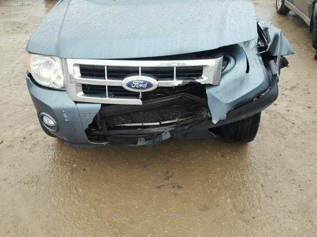 1FMCU0DG6CKA77677 - 2012 FORD ESCAPE XLT BLUE photo 7