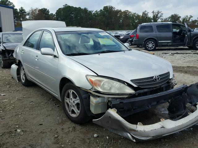 4T1BE32K42U549654 - 2002 TOYOTA CAMRY LE 银色 照片 1