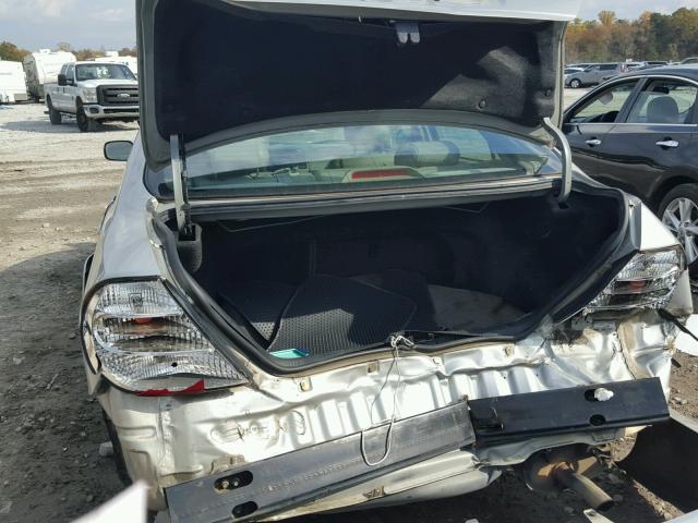 4T1BE32K42U549654 - 2002 TOYOTA CAMRY LE 银色 照片 10