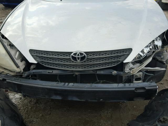 4T1BE32K42U549654 - 2002 TOYOTA CAMRY LE 银色 照片 9