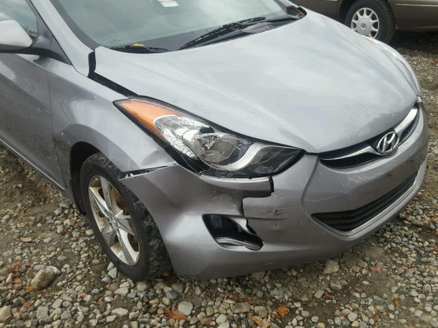 KMHDH4AE0DU939879 - 2013 HYUNDAI ELANTRA GL GRAY photo 9