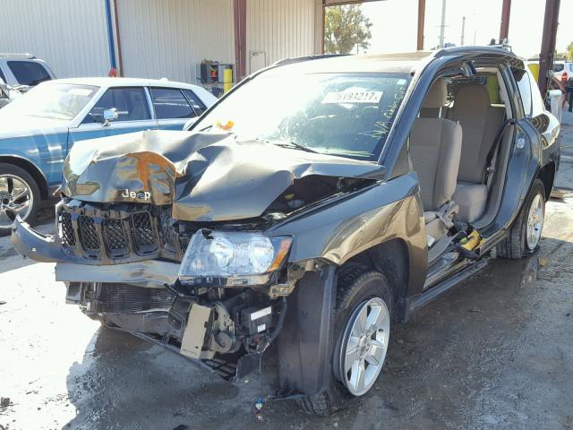 1C4NJCBA4FD203646 - 2015 JEEP COMPASS SP GREEN photo 2