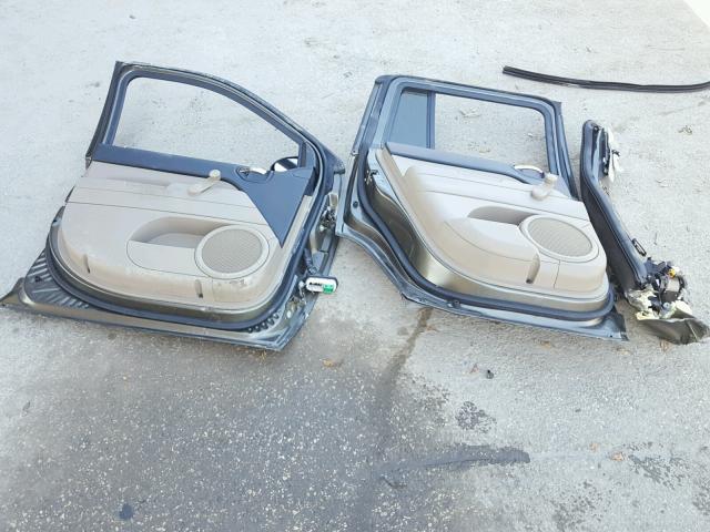 1C4NJCBA4FD203646 - 2015 JEEP COMPASS SP GREEN photo 9