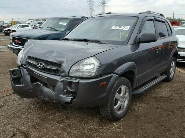 KM8JM12B18U897679 - 2008 HYUNDAI TUCSON GLS GRAY photo 2