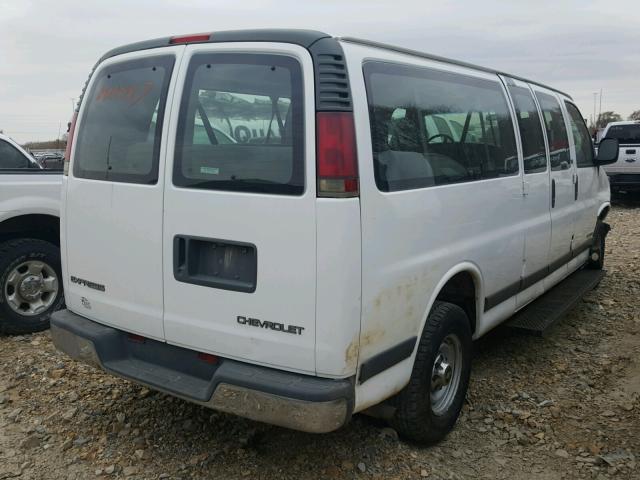 1GAHG39R011206215 - 2001 CHEVROLET EXPRESS G3 WHITE photo 4