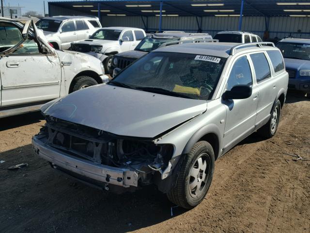 YV1SZ59H241154322 - 2004 VOLVO XC70 BEIGE photo 2