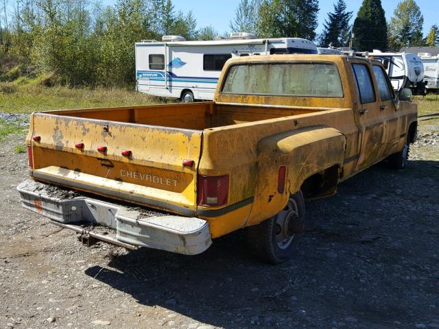 1GCHR33K9KF305617 - 1989 CHEVROLET R3500 YELLOW photo 4