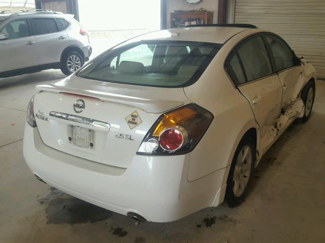 1N4AL21E28N497476 - 2008 NISSAN ALTIMA 2.5 WHITE photo 4