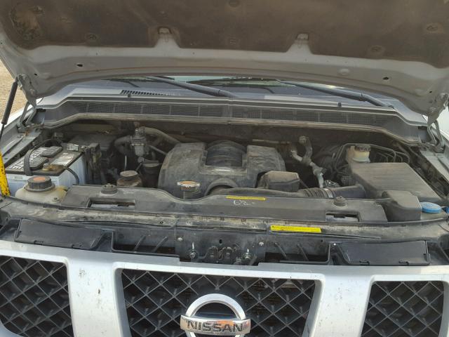 5N1AA08B34N743554 - 2004 NISSAN ARMADA SE SILVER photo 7